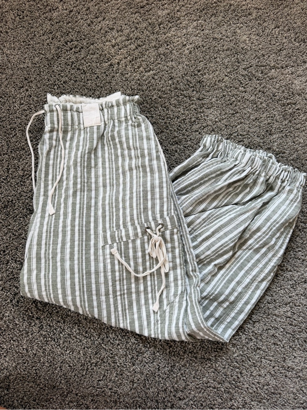 Eesome Stripe Jogger Pants